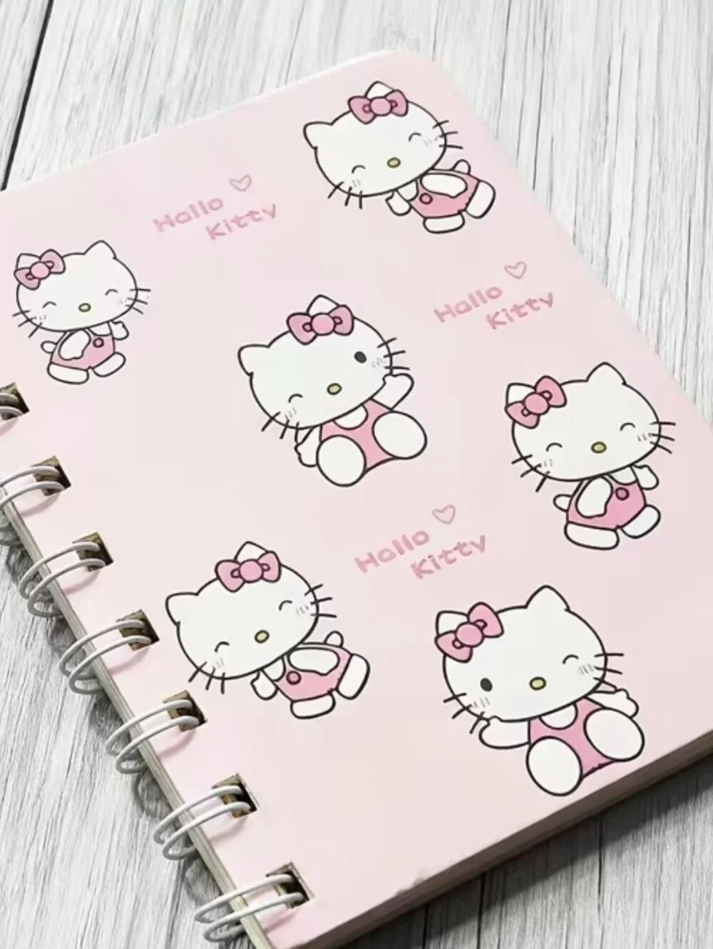 Hello Kitty Stationary Set- Notepad, Pen, Stickers & Zipper Pouch- NEW!